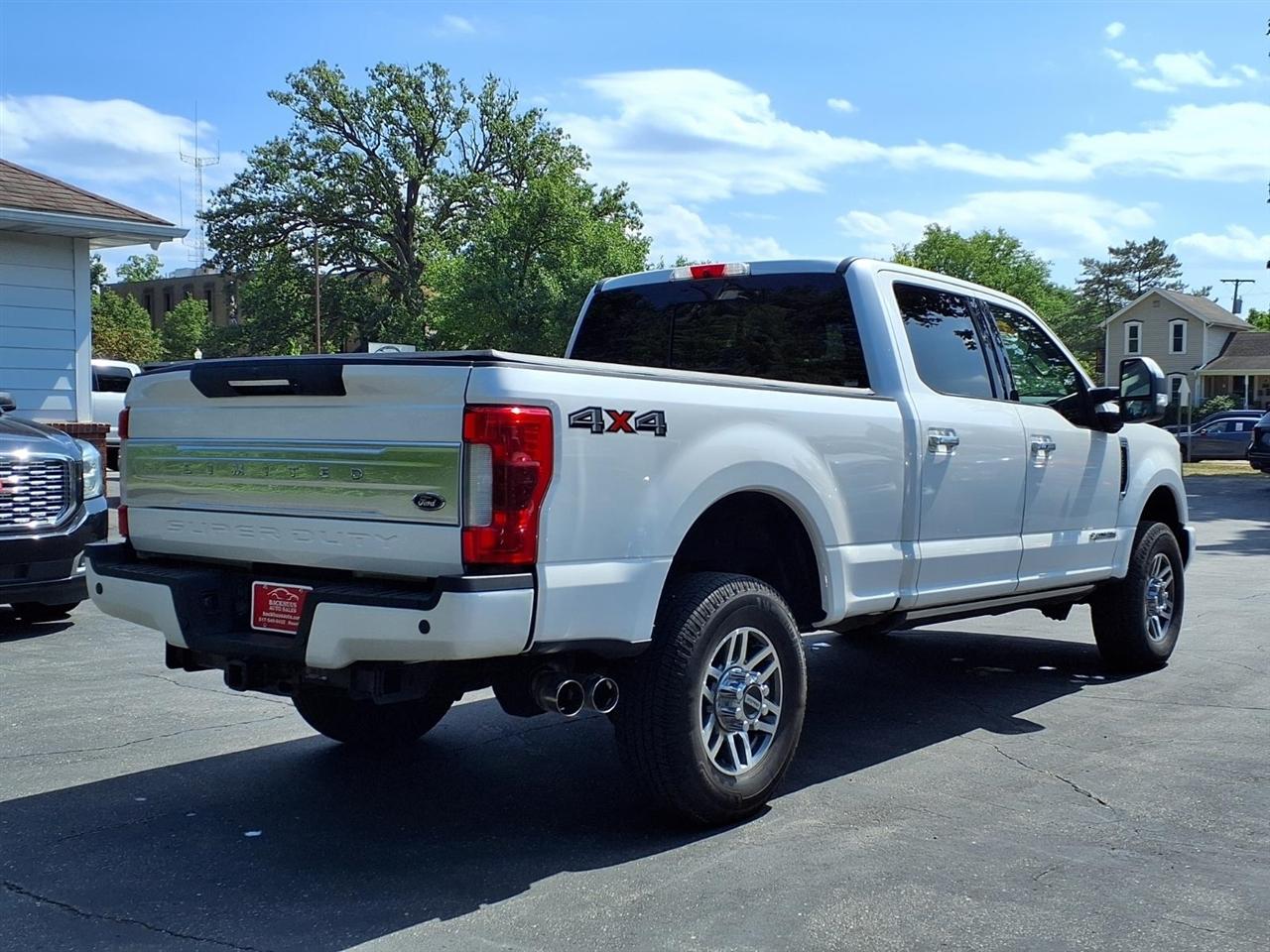 Ford Super Duty F-350 SRW King Ranch 4WD Crew Cab 8' Box 2019