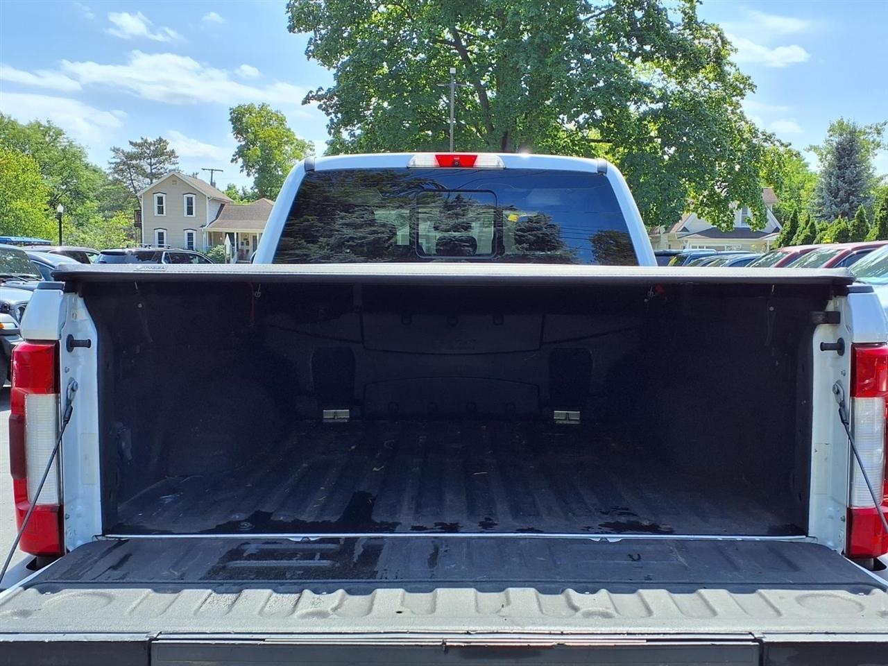 Ford Super Duty F-350 SRW King Ranch 4WD Crew Cab 8' Box 2019