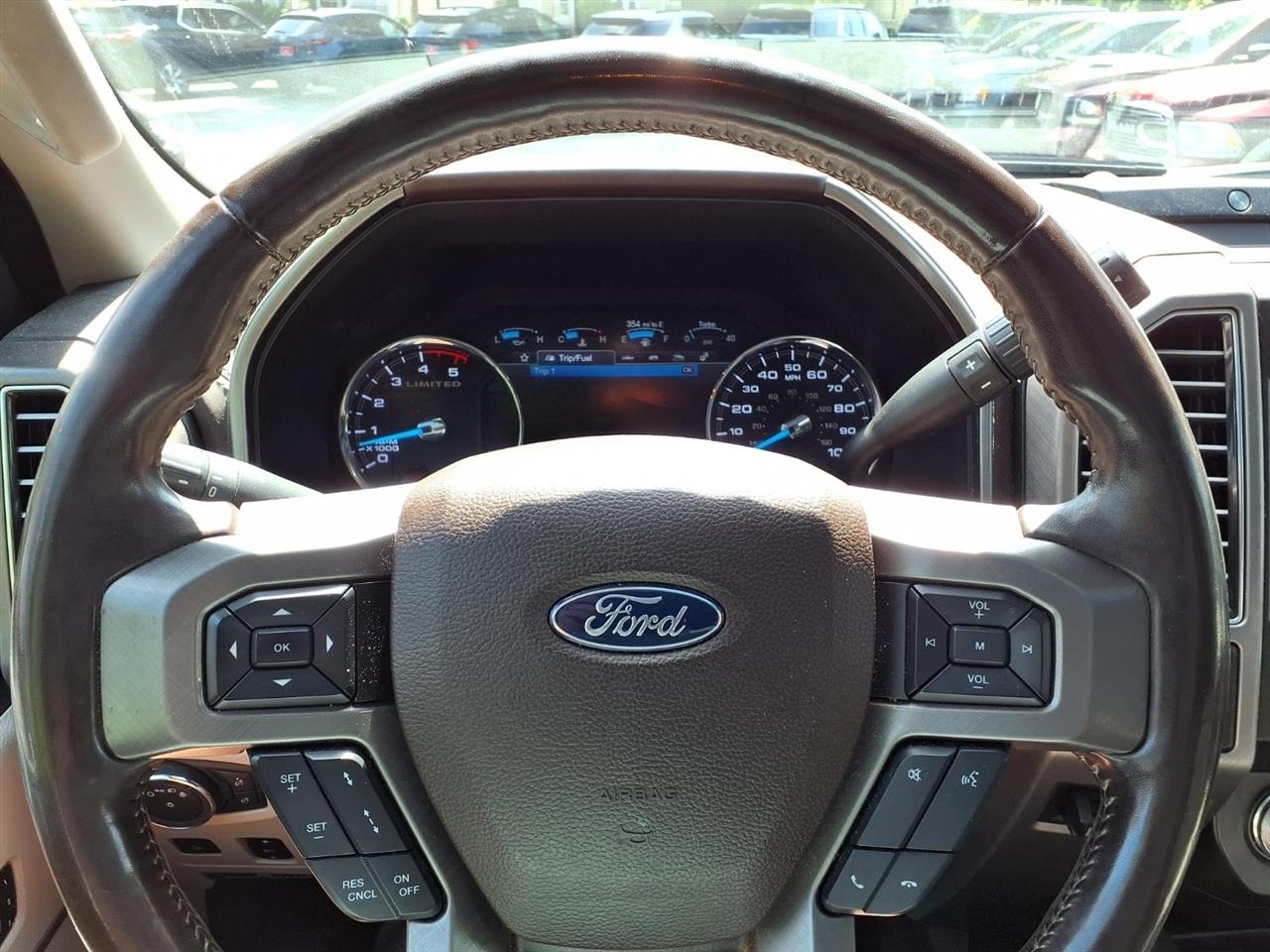 Ford Super Duty F-350 SRW King Ranch 4WD Crew Cab 8' Box 2019