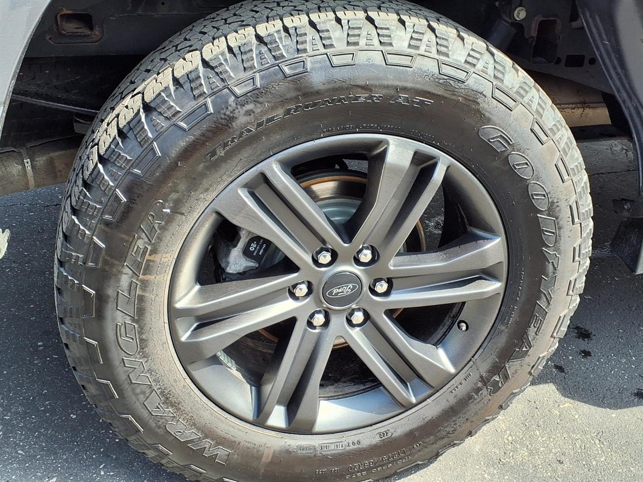 Ford F-150 XLT 4WD SuperCrew 5.5' Box 2022