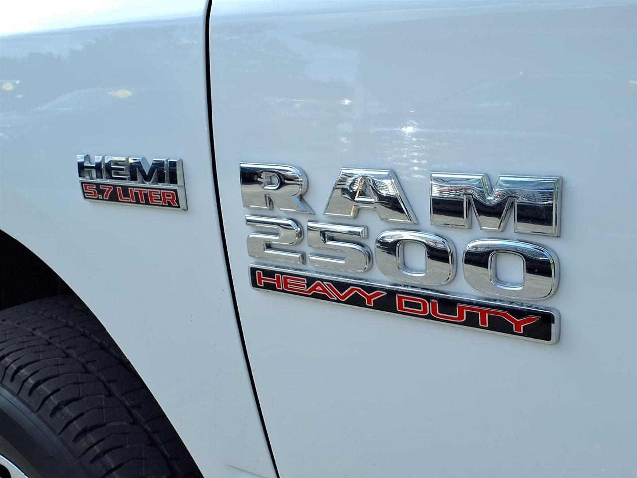 RAM 2500 4WD Reg Cab 140.5" SLT 2016