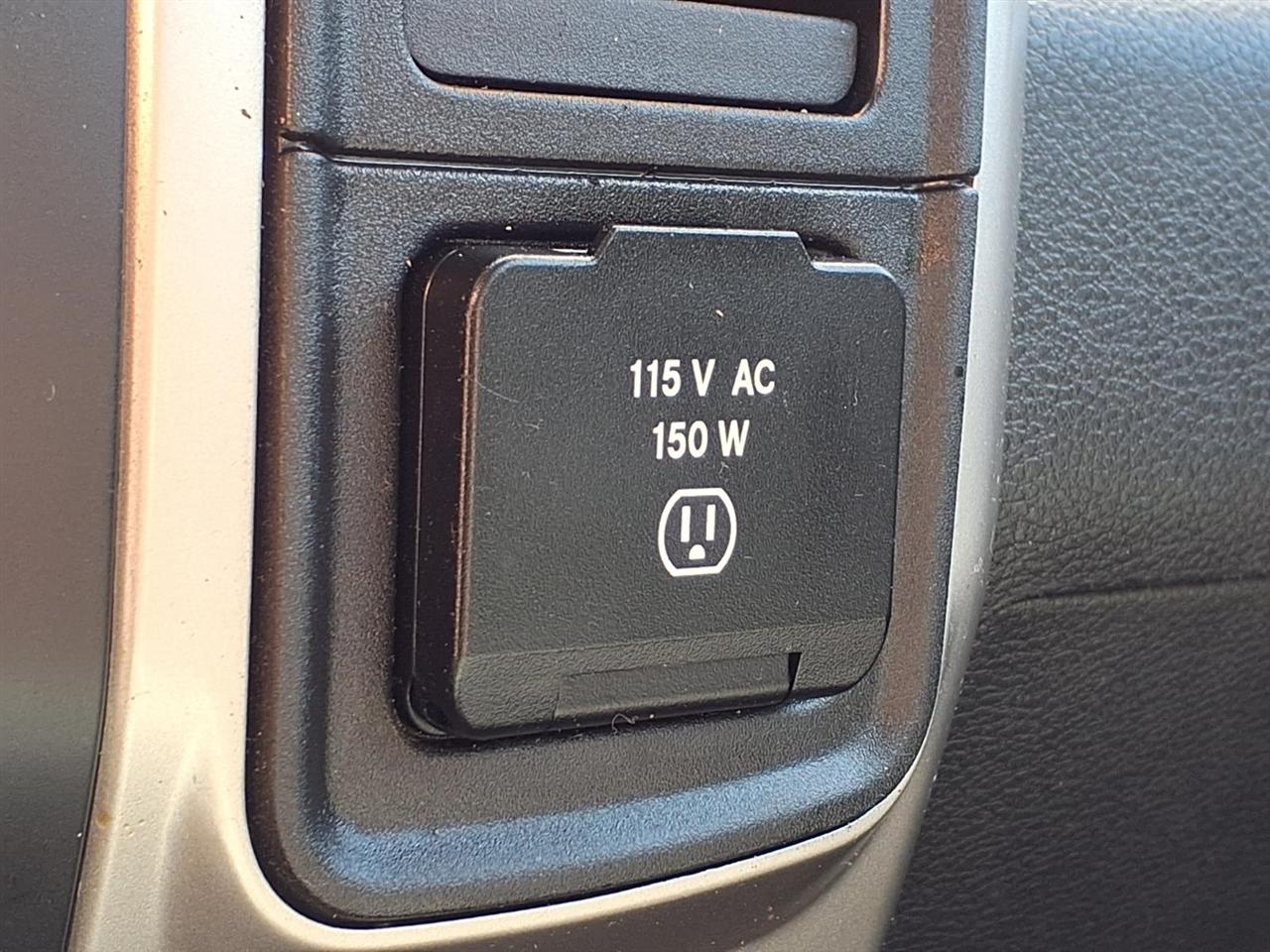 RAM 2500 4WD Reg Cab 140.5" SLT 2016