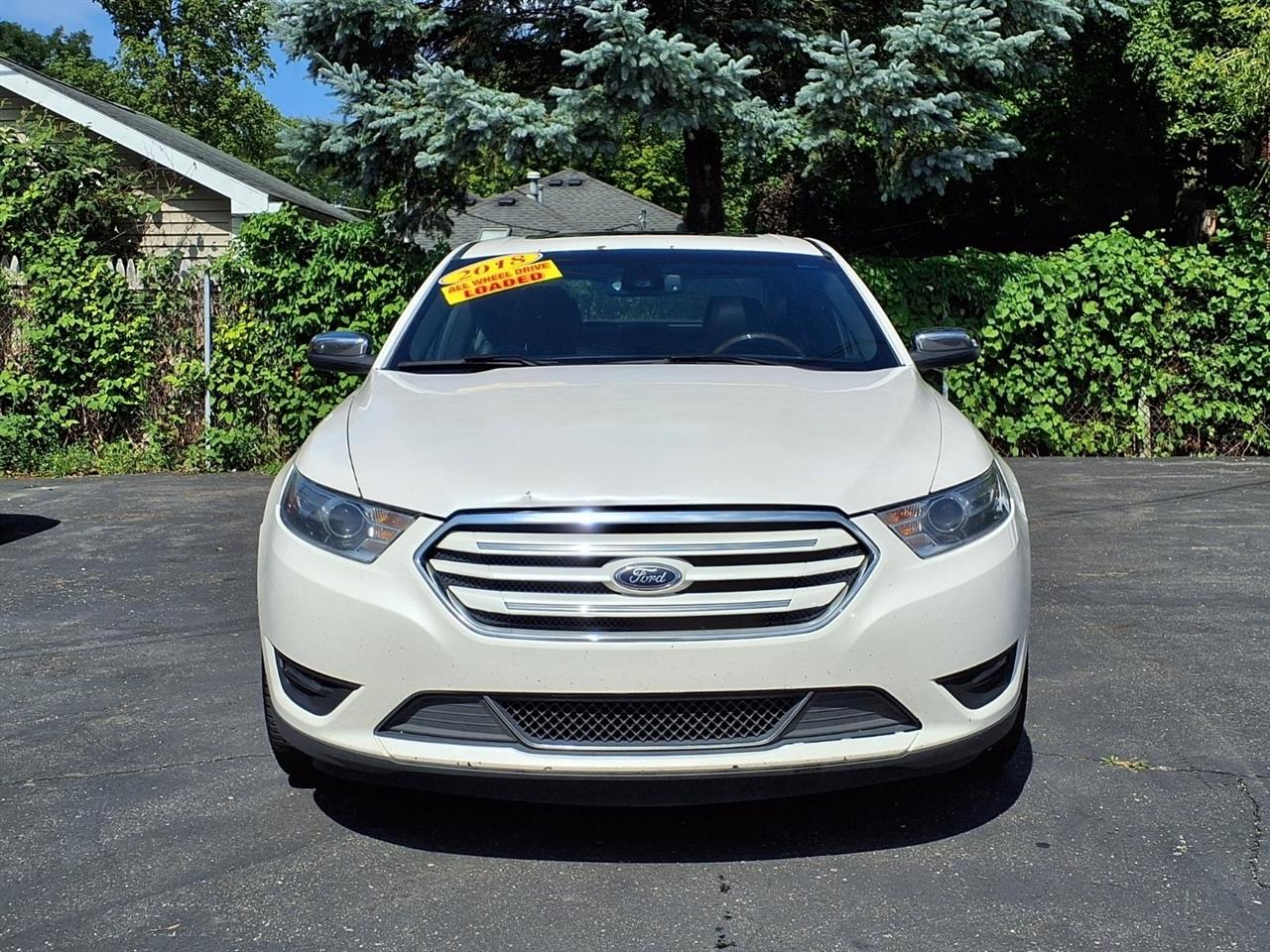 Ford Taurus Limited AWD 2018