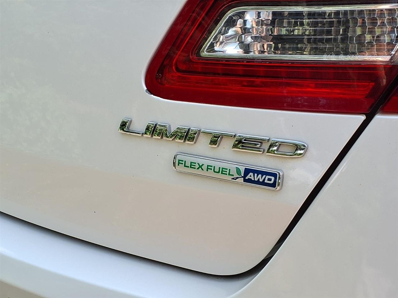 Ford Taurus Limited AWD 2018