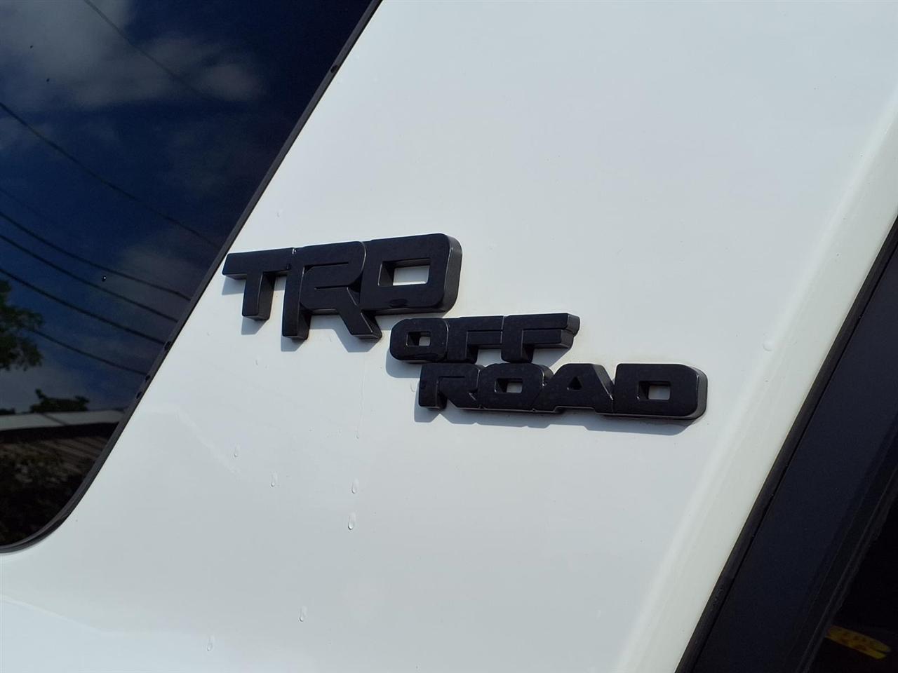 Toyota 4Runner TRD Off Road Premium 4WD (Natl) 2022