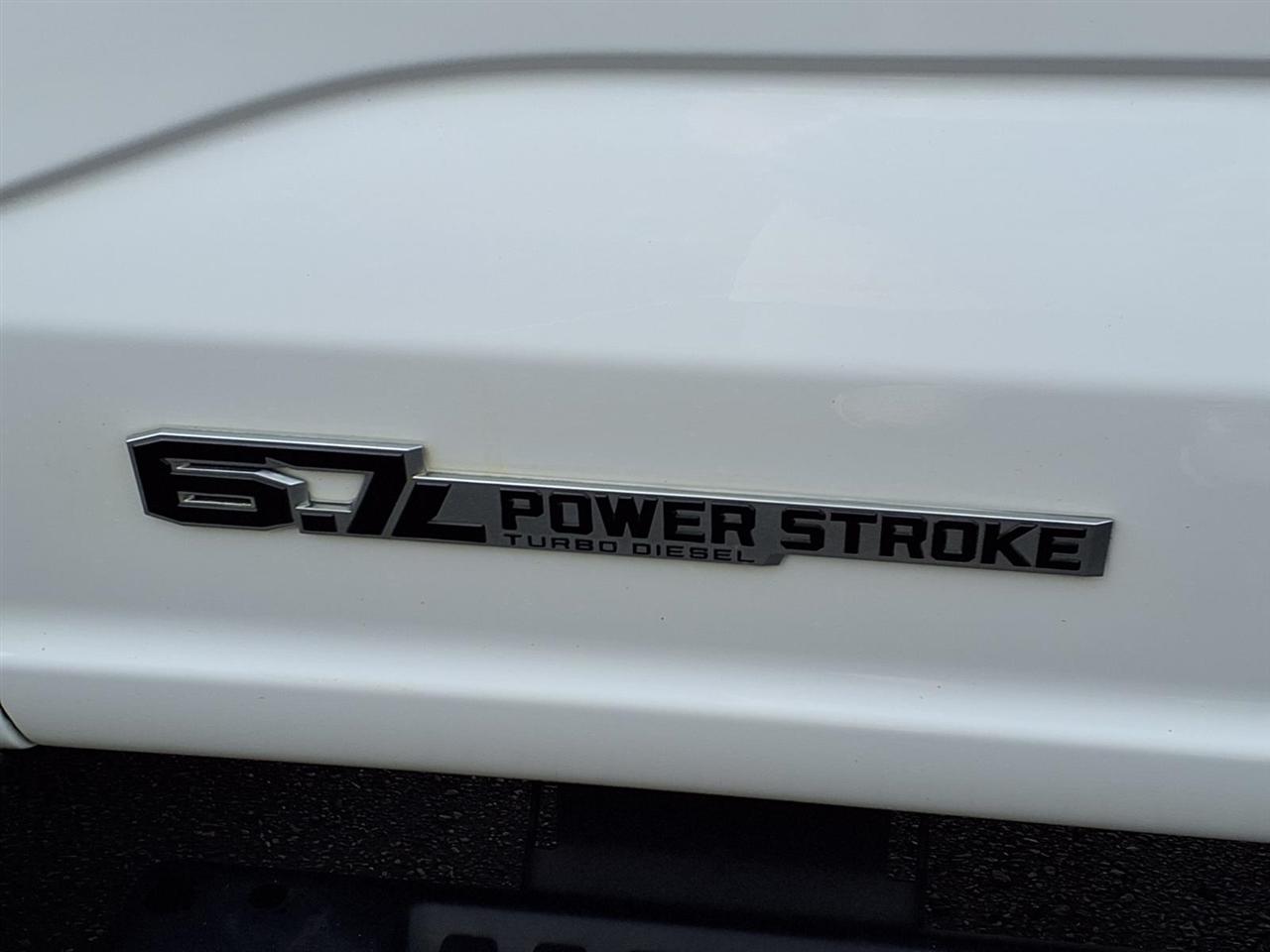 Ford Super Duty F-550 DRW XLT 4WD Reg Cab 145" WB 60" CA 2024