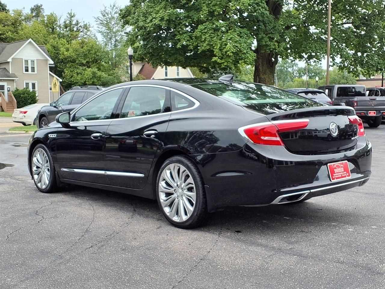 Buick LaCrosse 4dr Sdn Premium AWD *Ltd Avail* 2019