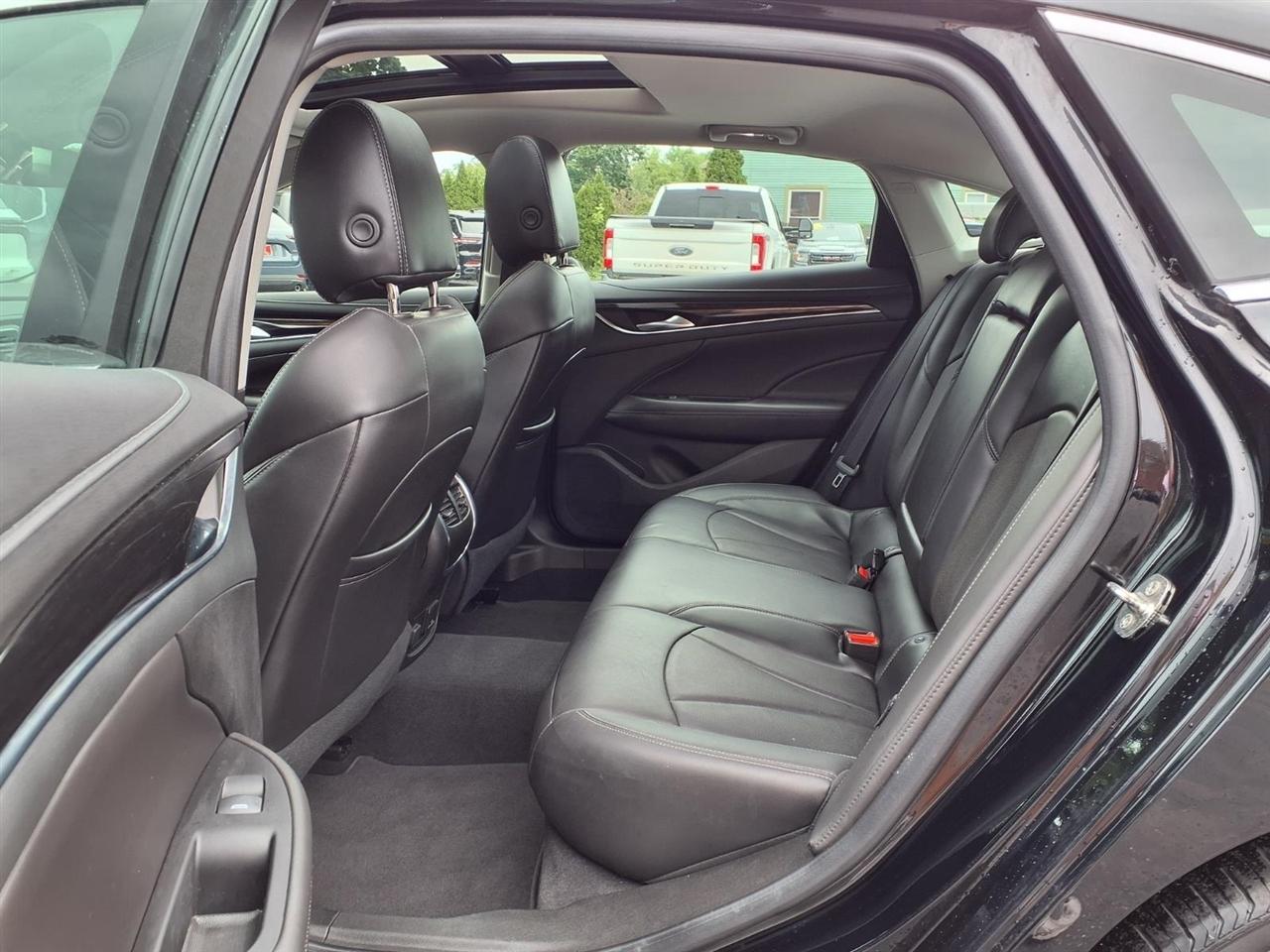 Buick LaCrosse 4dr Sdn Premium AWD *Ltd Avail* 2019