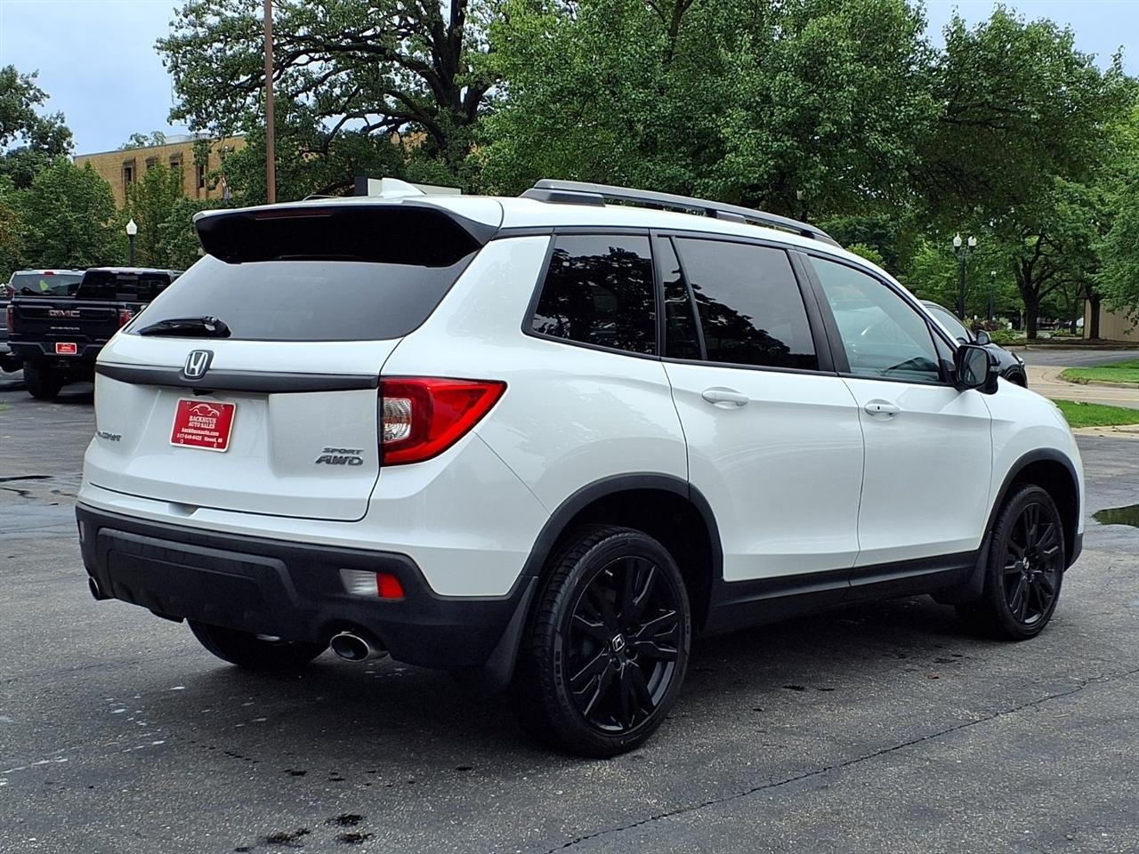 Honda Passport Sport AWD 2021
