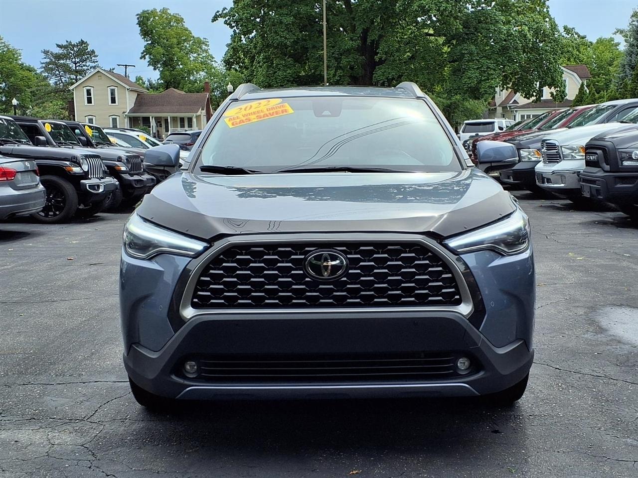 Toyota Corolla Cross XLE 4WD (Natl) 2022
