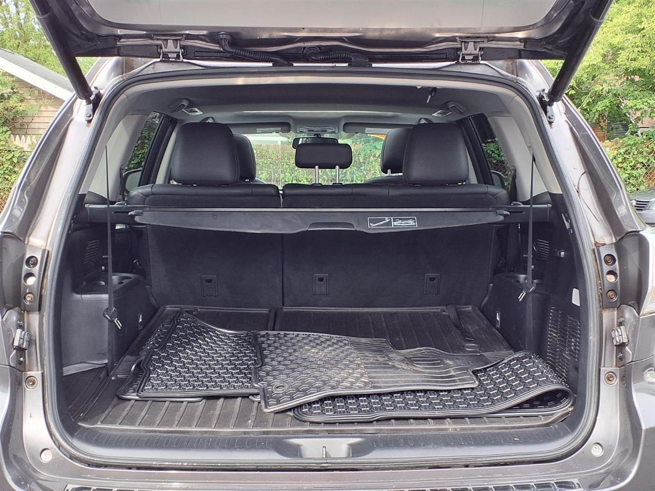 Toyota Highlander AWD 4dr V6 XLE (Natl) 2016