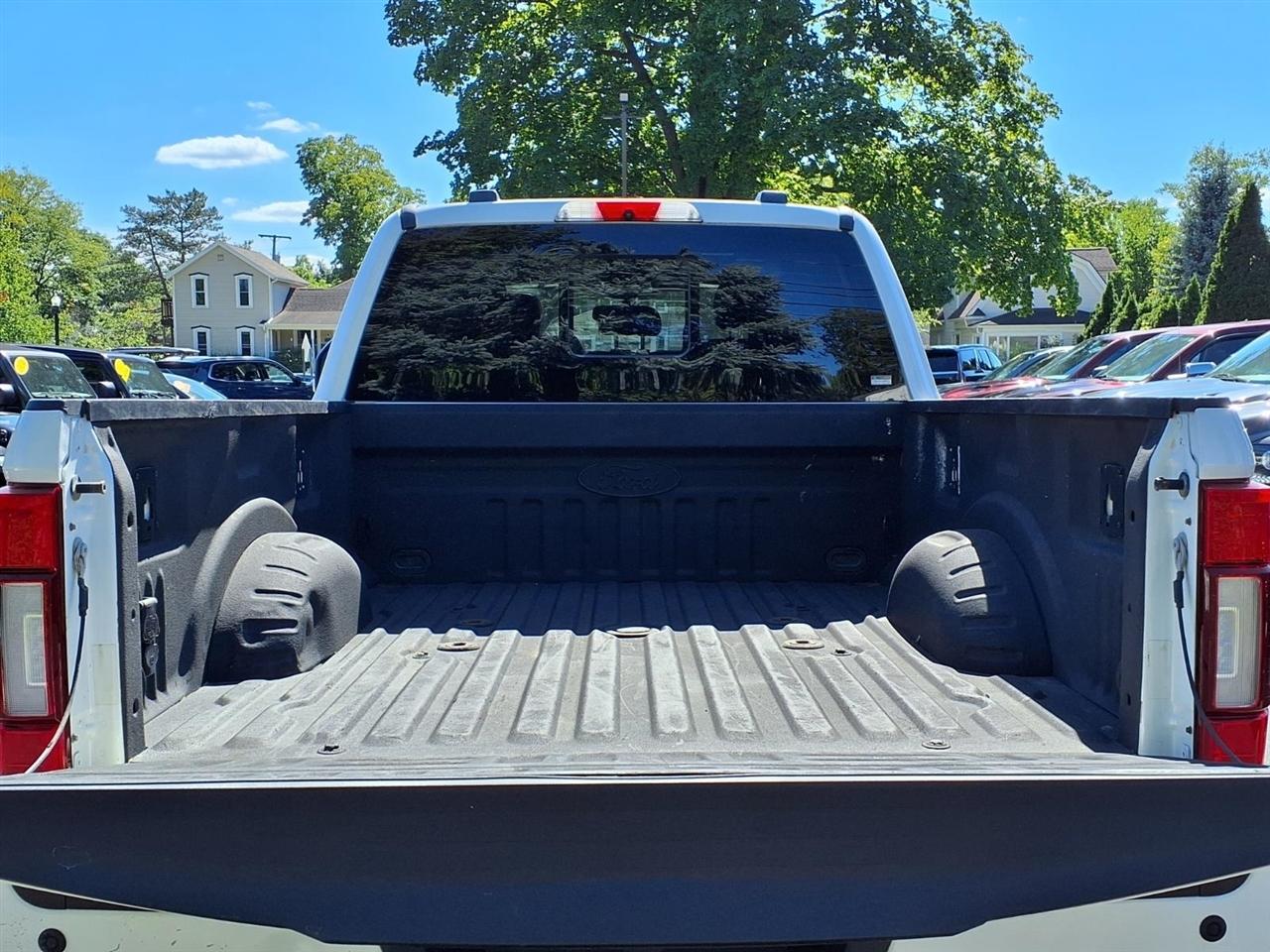 Ford Super Duty F-250 SRW King Ranch 4WD Crew Cab 8' Box 2022