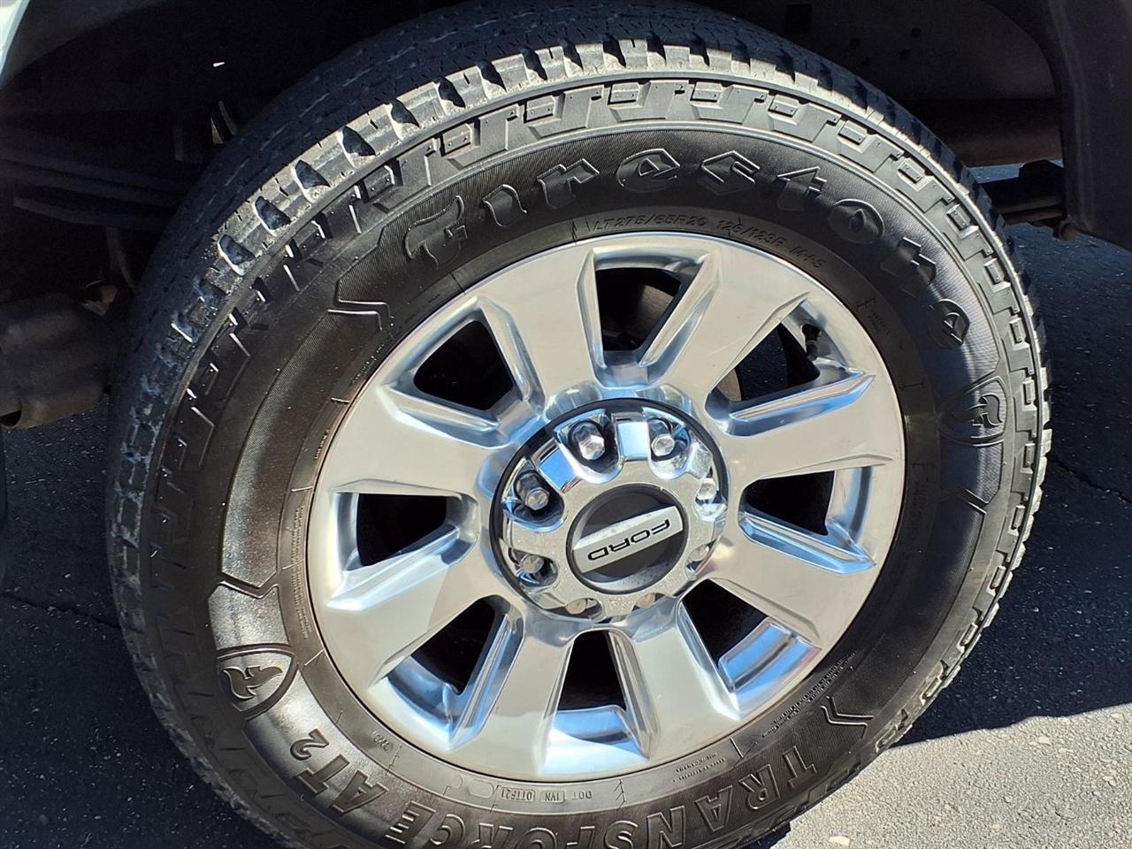Ford Super Duty F-250 SRW Platinum 4WD Crew Cab 6.75' Box 2022