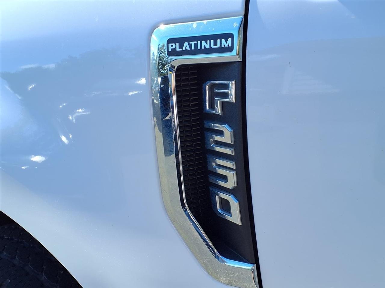 Ford Super Duty F-250 SRW Platinum 4WD Crew Cab 6.75' Box 2022