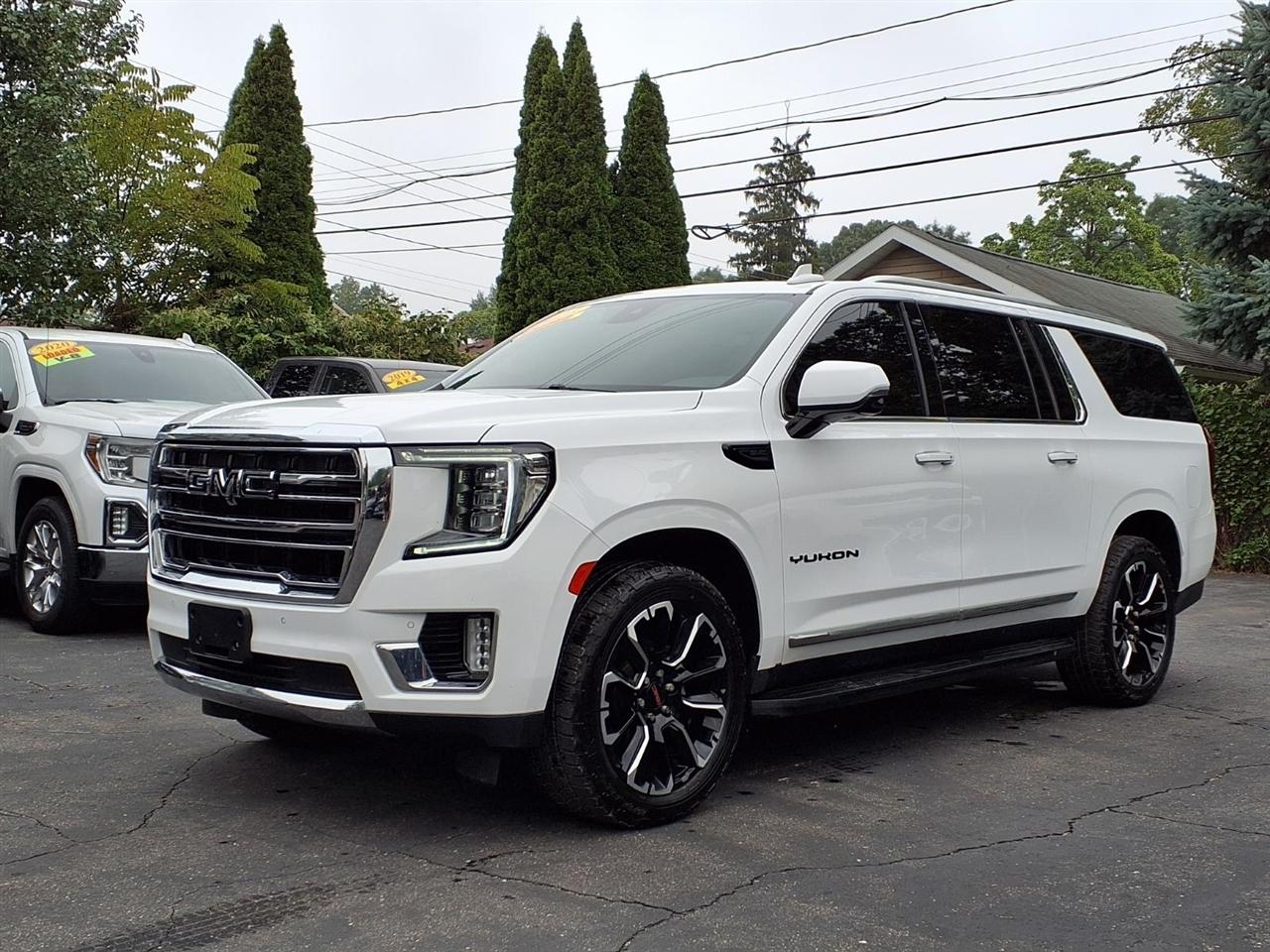 GMC Yukon XL 4WD 4dr SLT 2023