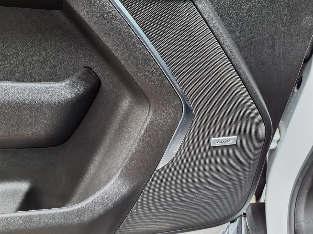 GMC Yukon XL 4WD 4dr SLT 2023