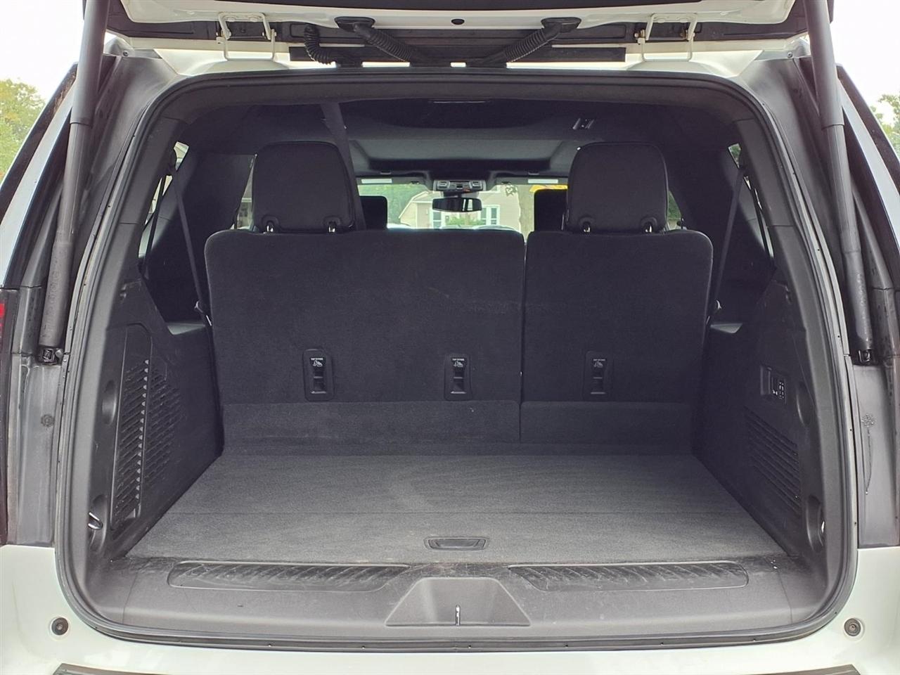 GMC Yukon XL 4WD 4dr SLT 2023