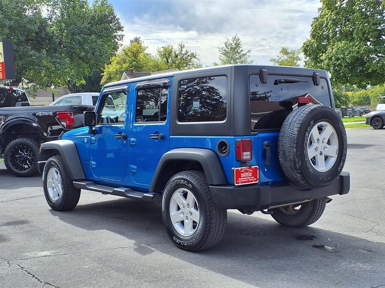 Jeep Wrangler Unlimited 4WD 4dr Sport 2015