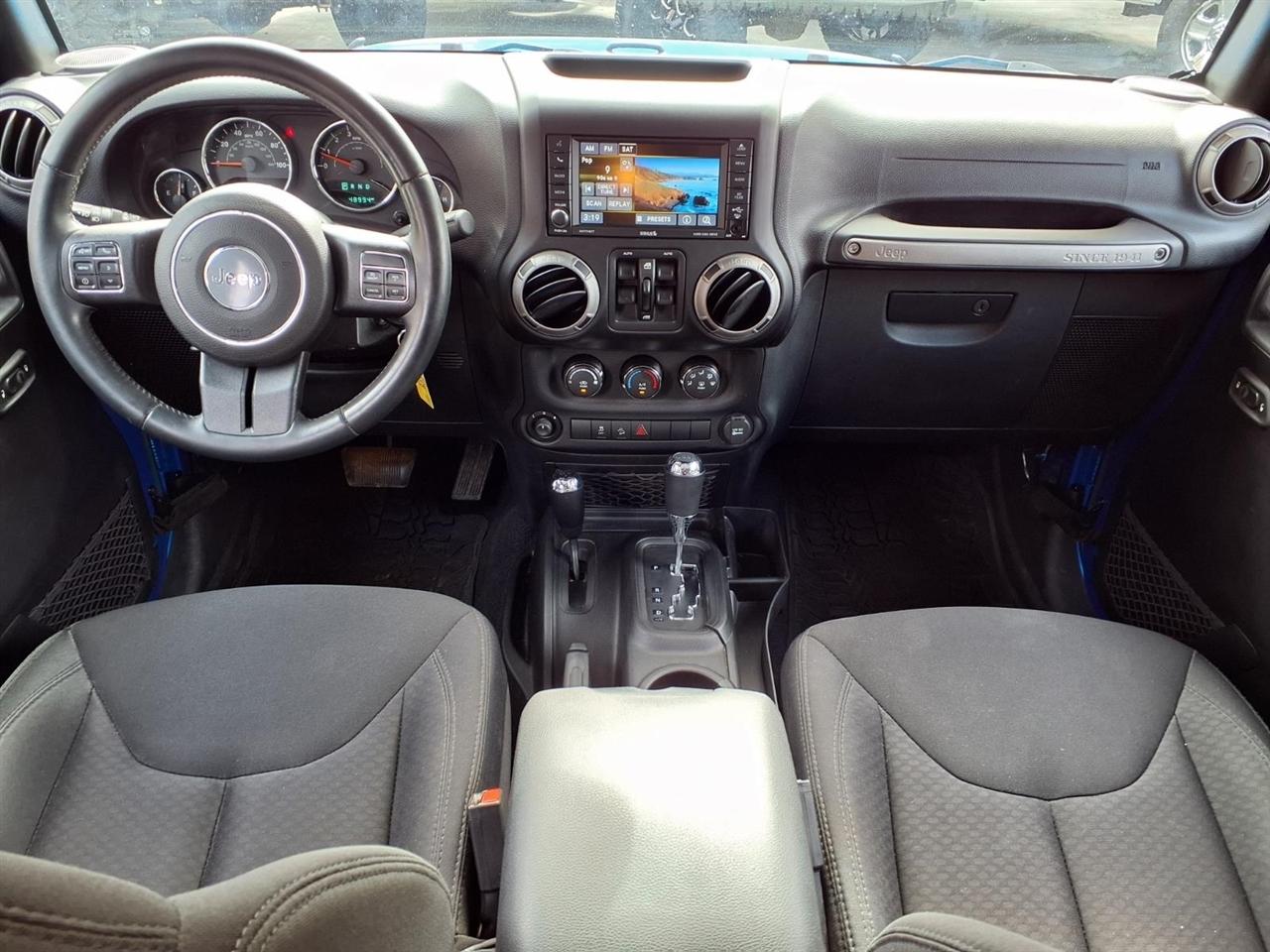 Jeep Wrangler Unlimited 4WD 4dr Sport 2015