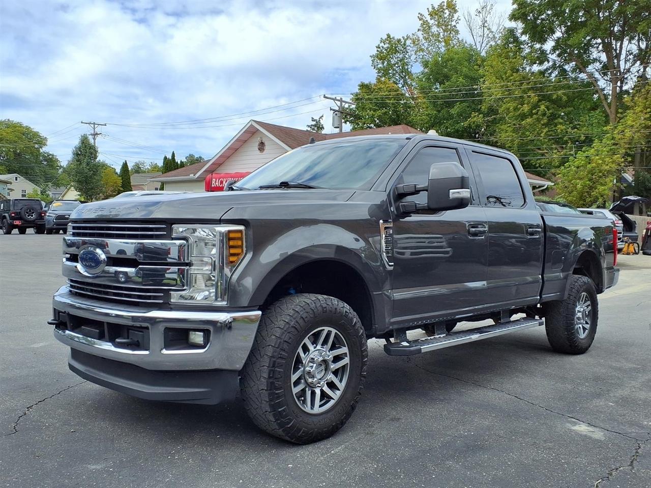 Ford Super Duty F-250 SRW King Ranch 4WD Crew Cab 8' Box 2019