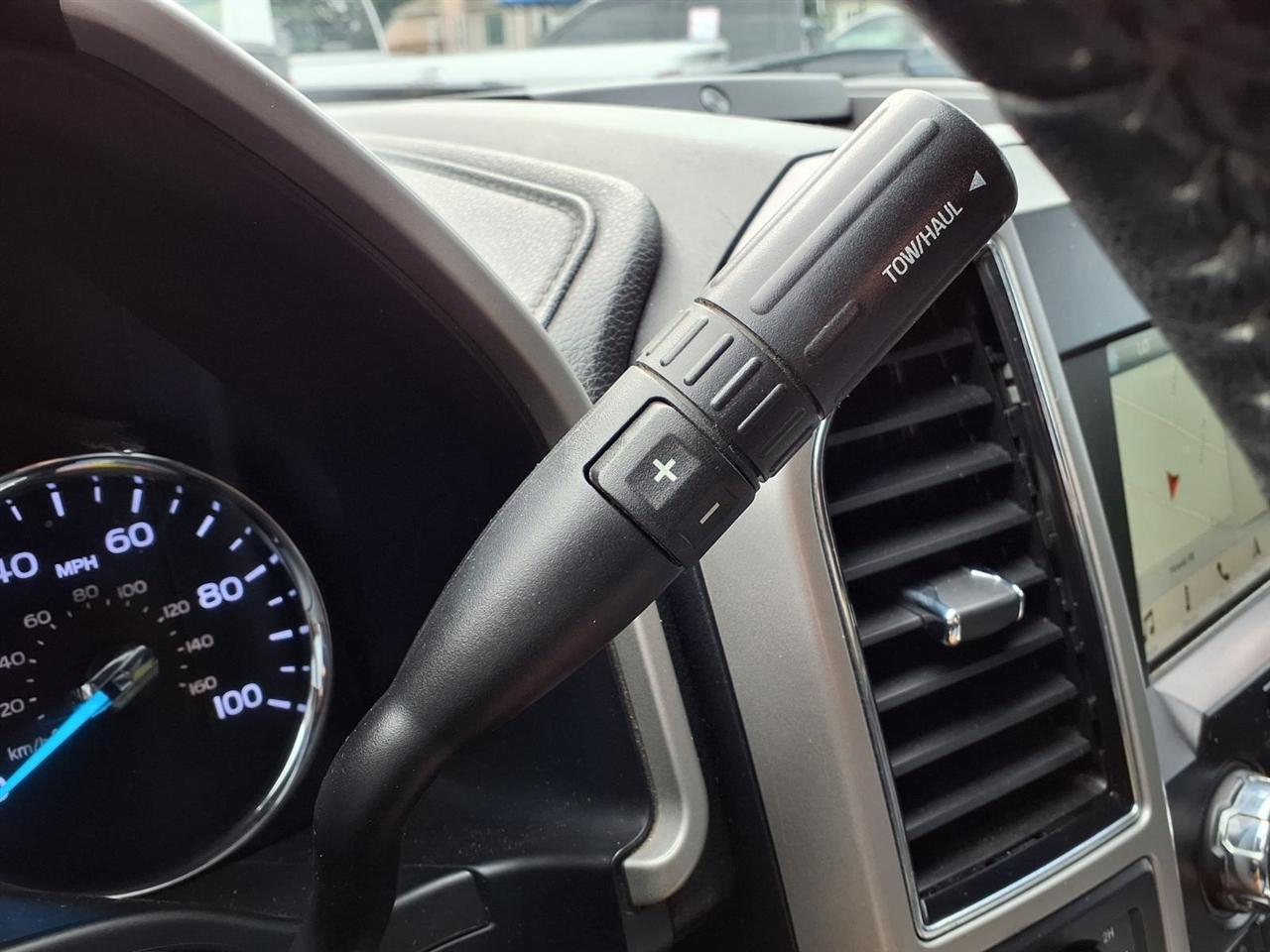 Ford Super Duty F-250 SRW King Ranch 4WD Crew Cab 8' Box 2019