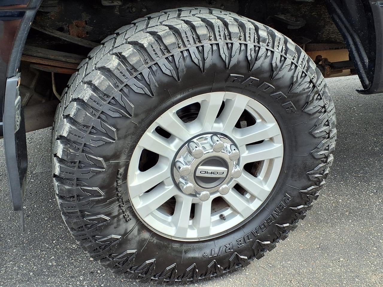 Ford Super Duty F-250 SRW XLT 4WD Reg Cab 8' Box 2018