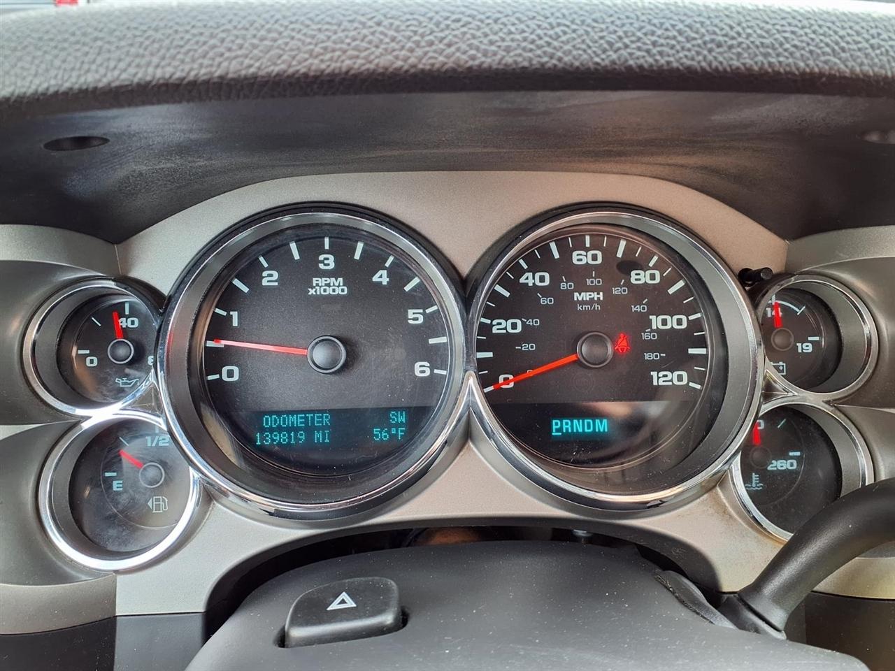 Chevrolet Silverado 1500 4WD Ext Cab 143.5" LT 2011