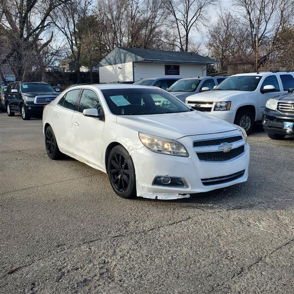 Buy Here Pay Here 2013 Chevrolet Malibu 2LT for Sale in Des Moines IA