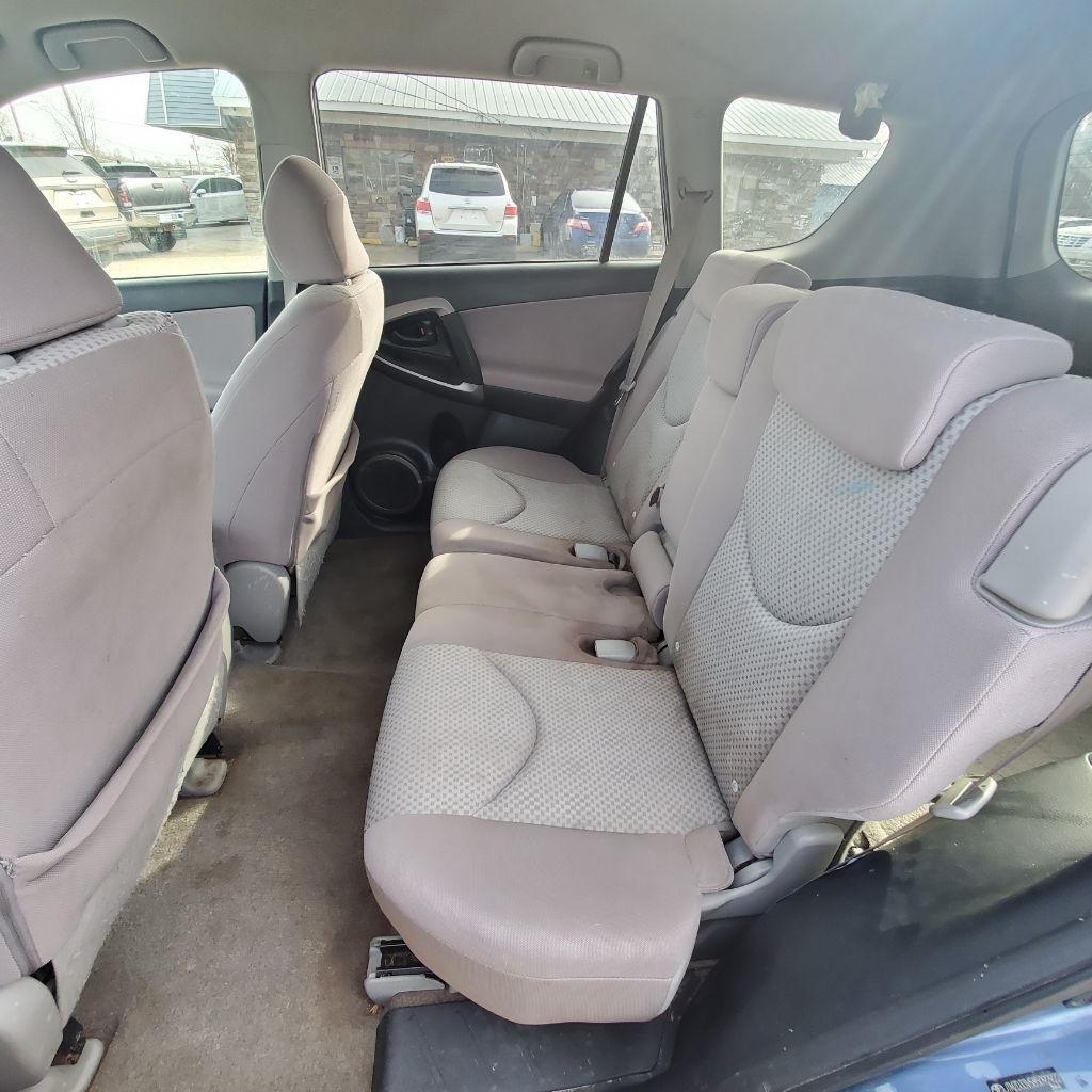 Toyota RAV4 Base I4 2WD 2008