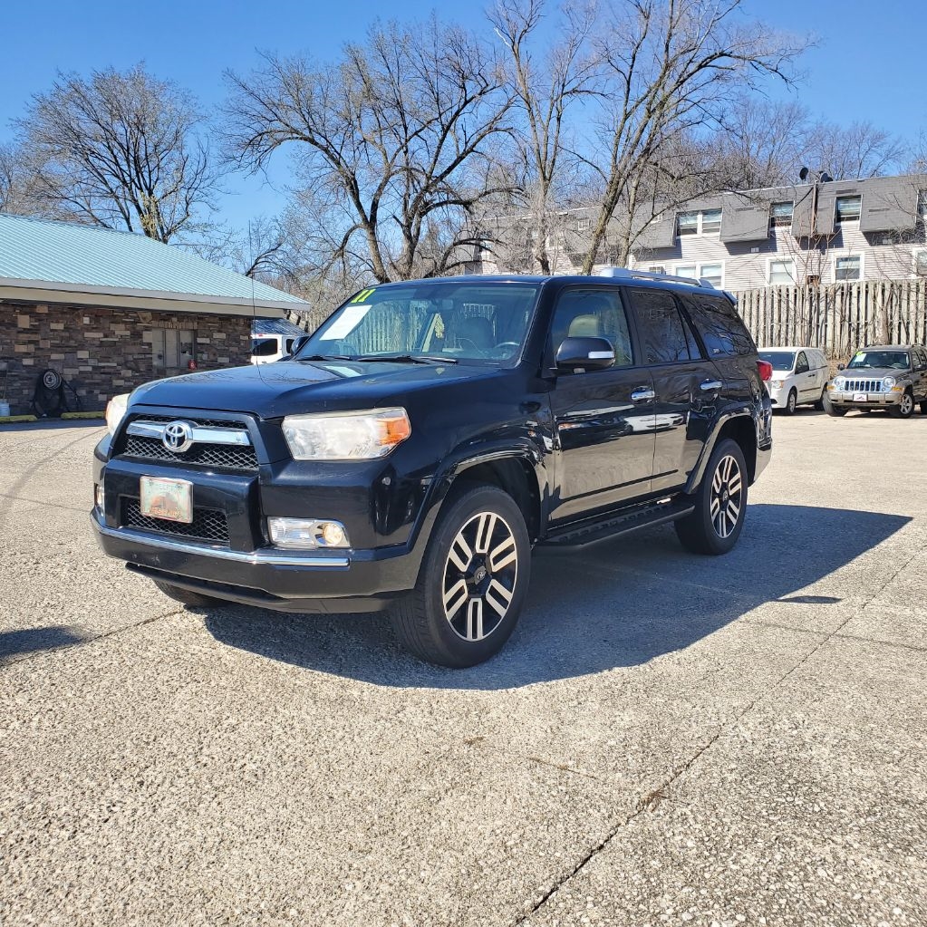 Toyota 4Runner SR5 4WD 2011 Toyota 4Runner SR5 4WD 2011