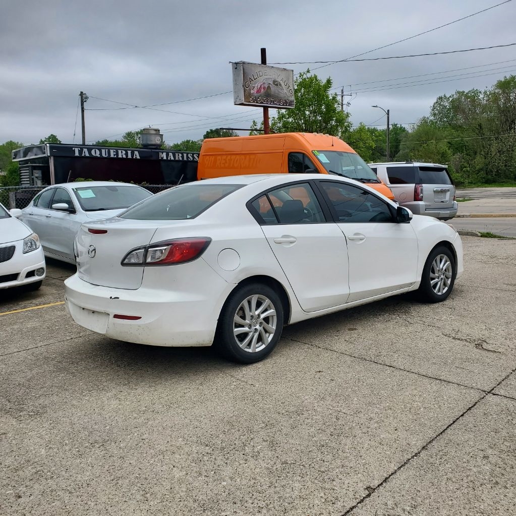 Mazda MAZDA3 i Touring 4-door 2012 Mazda MAZDA3 i Touring 4-door 2012