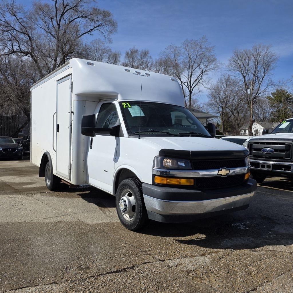 Chevrolet Express G3500 139" 2021