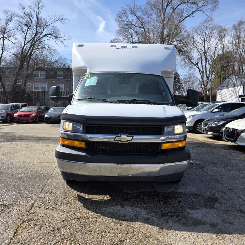 Chevrolet Express G3500 139" 2021