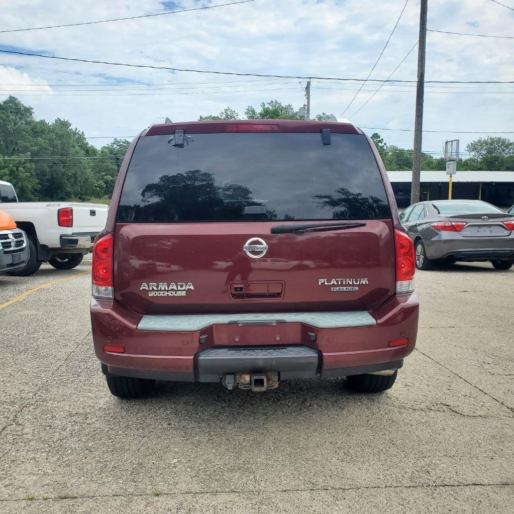 Nissan Armada Platinum 4WD 2010