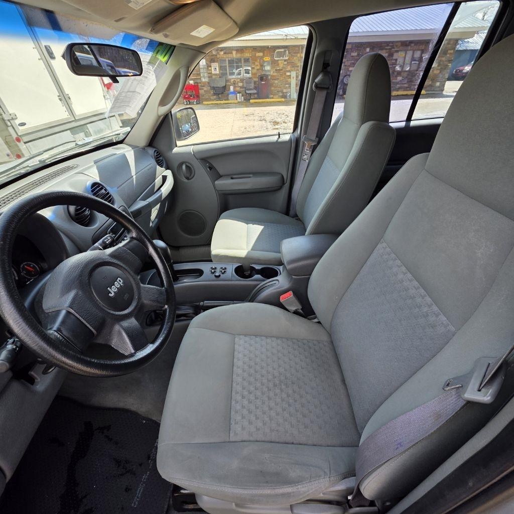 Jeep Liberty Sport 4WD 2006