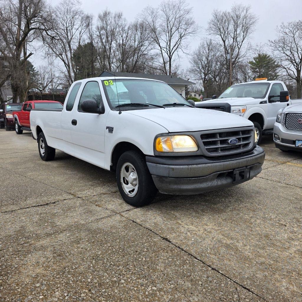 2003 Ford F150 XL SuperCab 2WD