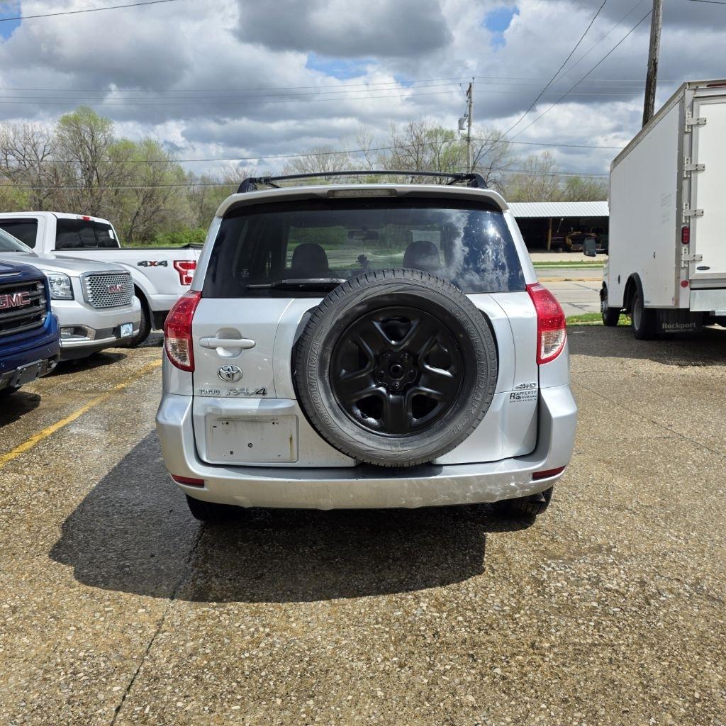 Toyota RAV4 Base I4 4WD 2007