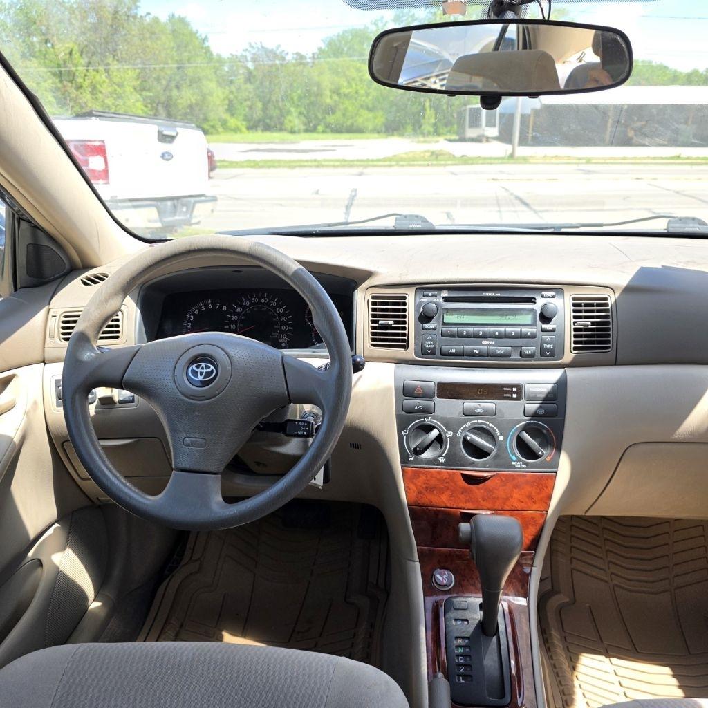 Toyota Corolla CE 2006