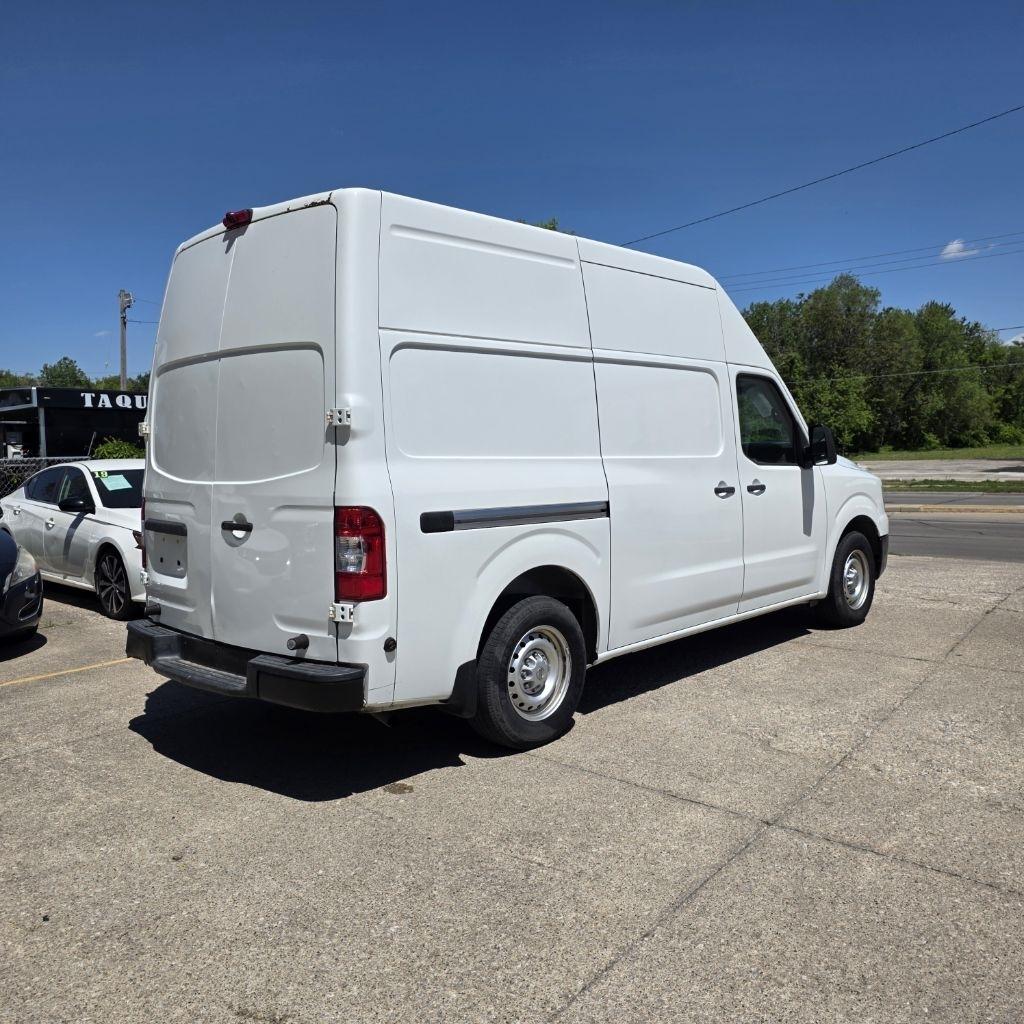 Nissan NV Cargo 2500 HD S V6 High Roof 2017