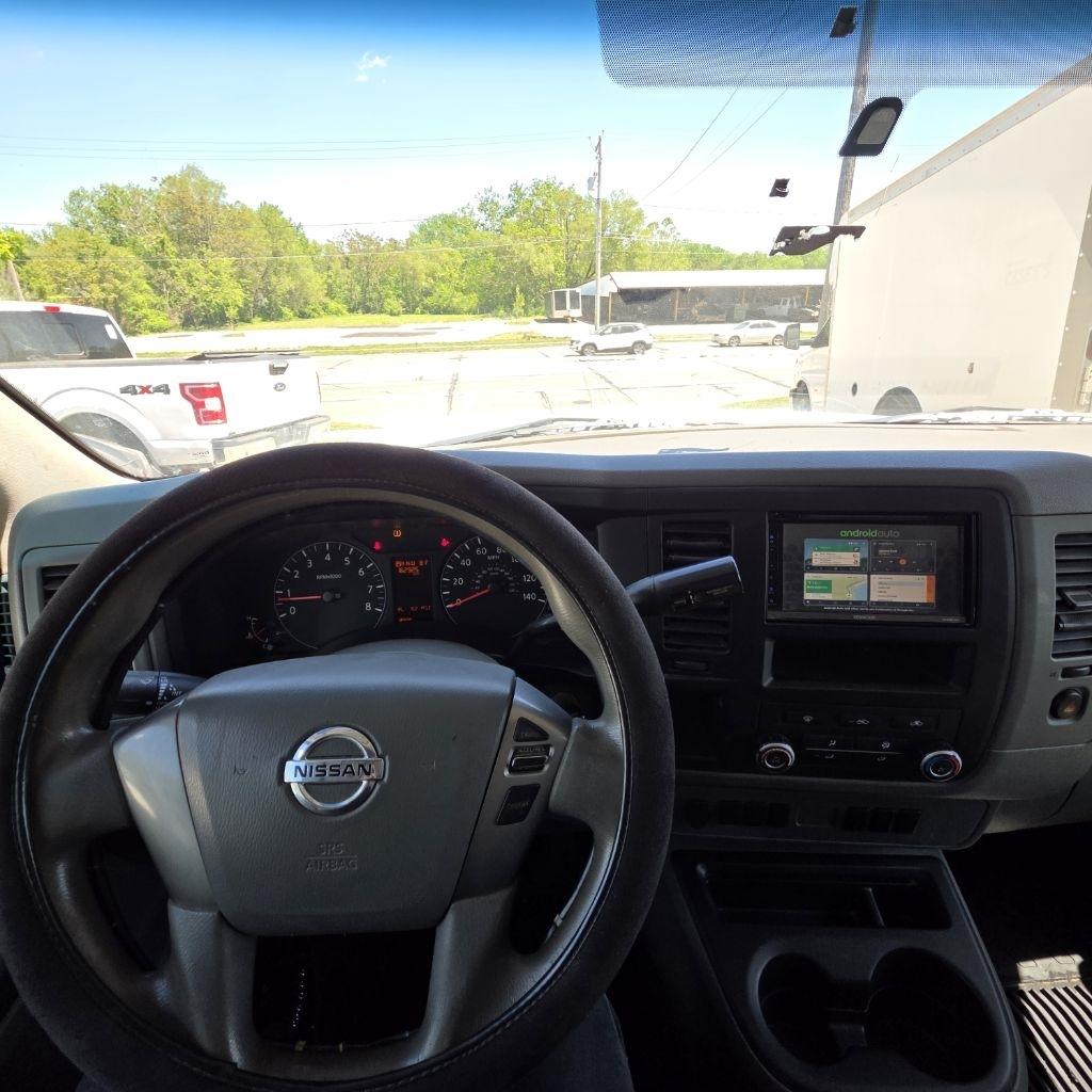 Nissan NV Cargo 2500 HD S V6 High Roof 2017