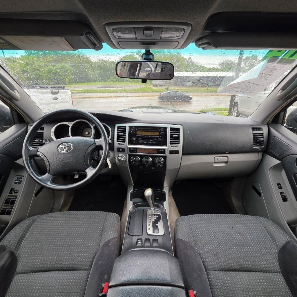 Toyota 4Runner SR5 4WD 2004