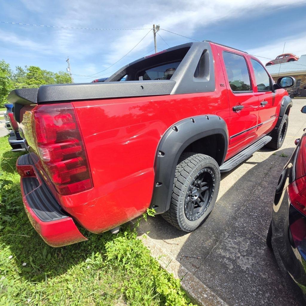 Chevrolet Avalanche LTZ 2WD 2009