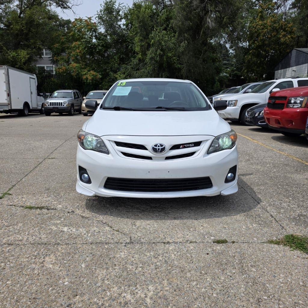 Toyota Corolla S 4D Sedan 2013