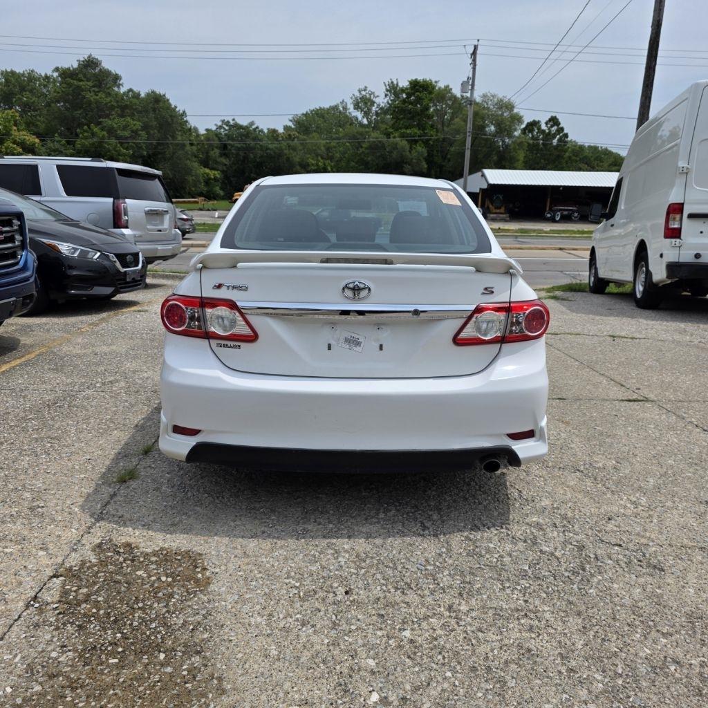 Toyota Corolla S 4D Sedan 2013