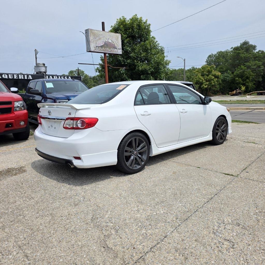 Toyota Corolla S 4D Sedan 2013