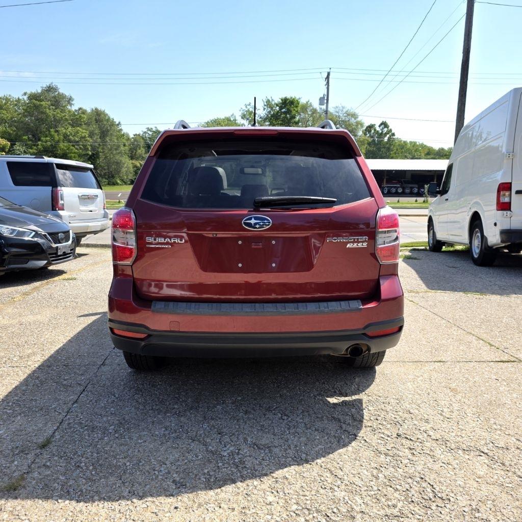 Subaru Forester 2.5i Limited 2014