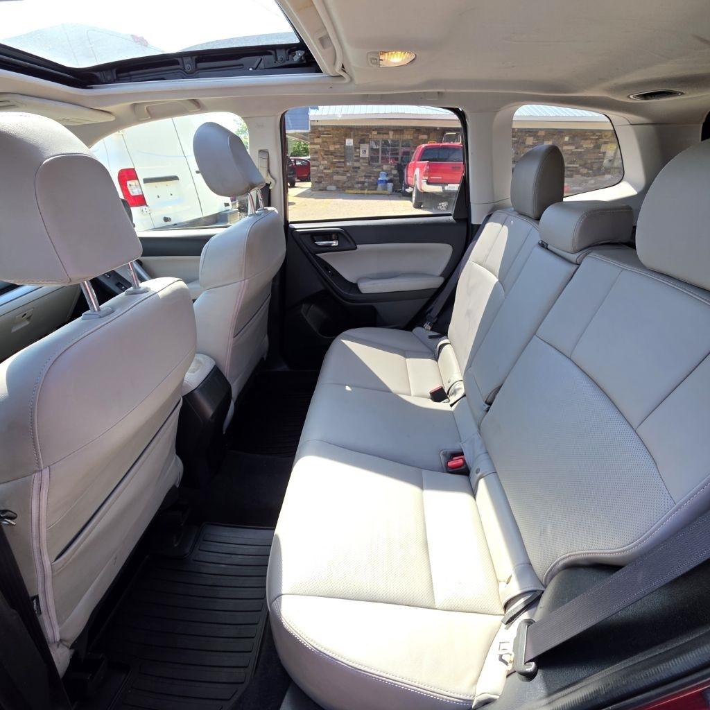Subaru Forester 2.5i Limited 2014