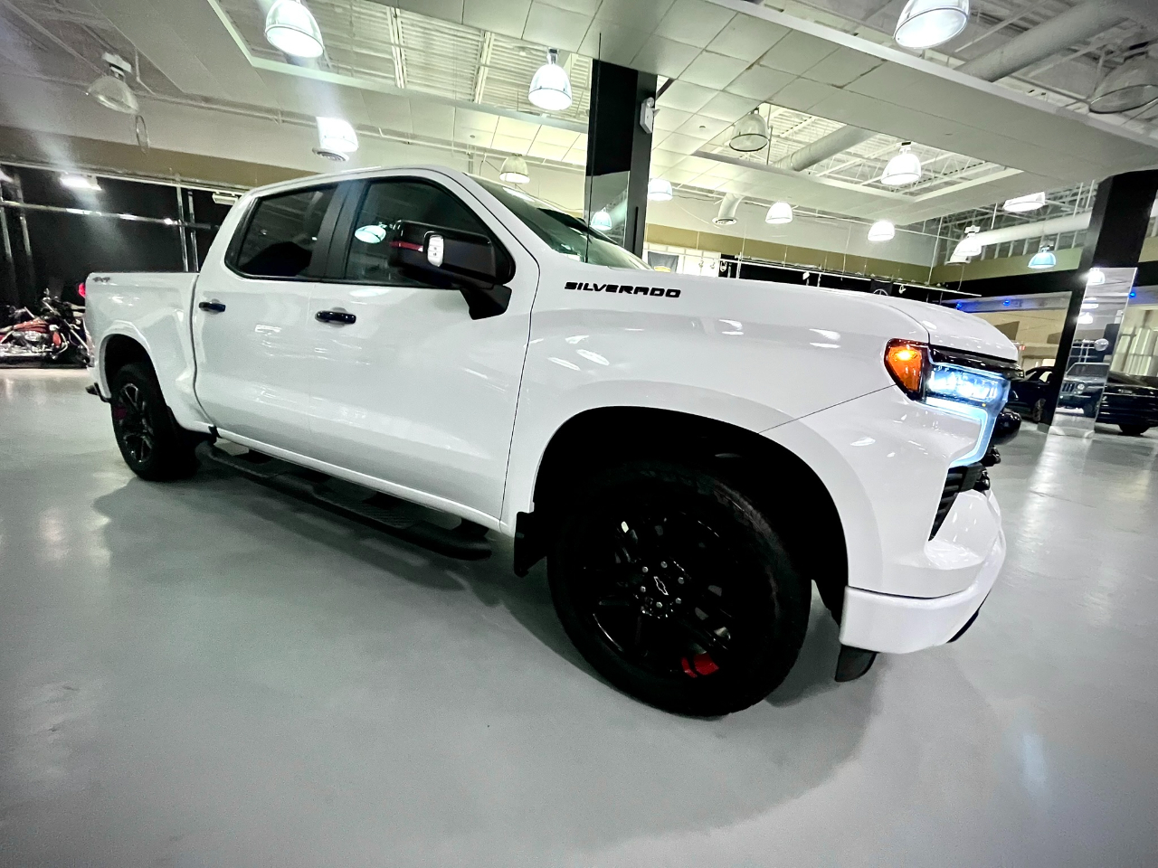 Chevrolet Silverado 1500 RST Crew Cab 4WD 2022 Chevrolet Silverado 1500 RST Crew Cab 4WD 2022
