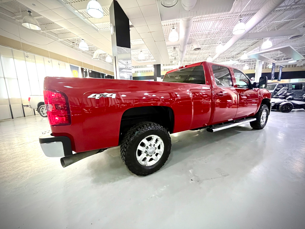 2013 Chevrolet Silverado 3500HD LTZ photo 4
