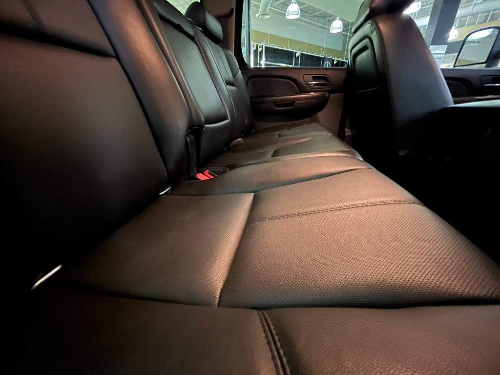 Chevrolet Silverado 3500HD LTZ Crew Cab 4WD 2013